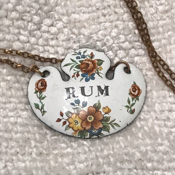 Chippy Ceramic rum necklace - conversation starter! - Picture 2 of 4